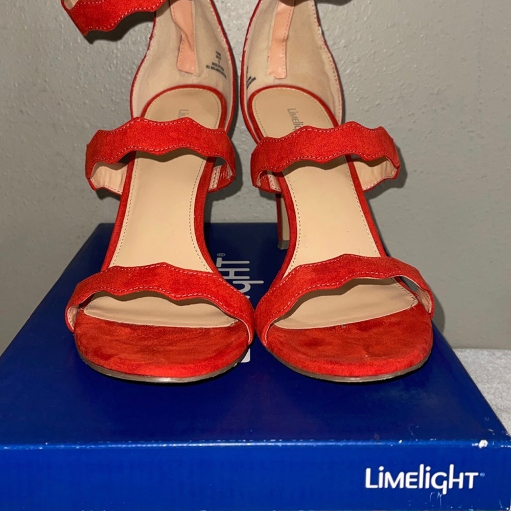 Women’s Shoes Limelight Coral Colored Heels Size 11M